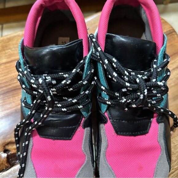 Steve Madden Cheetah Leopard Print Hot Pink Cliff Sneakers – Size 8 - Picture 4 of 8